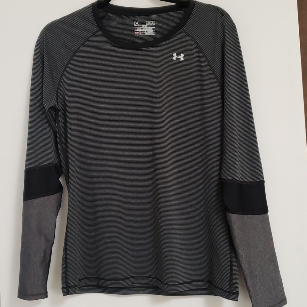 Under Armour long sleeve heatgear shirt